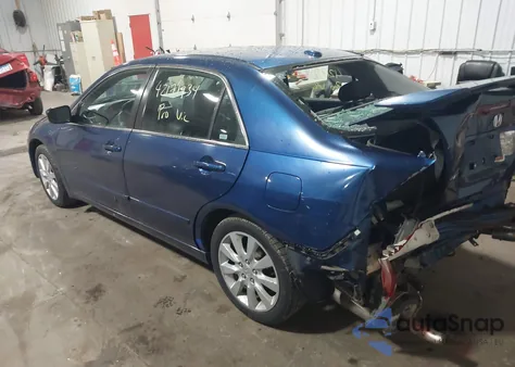 2006 Honda Accord 3.0 Ex from USA, damaged, VIN 1HGCM66556A010020